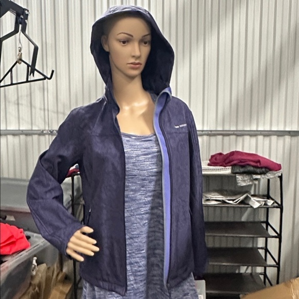 NWT free country women’s purple hooded jacket size medium